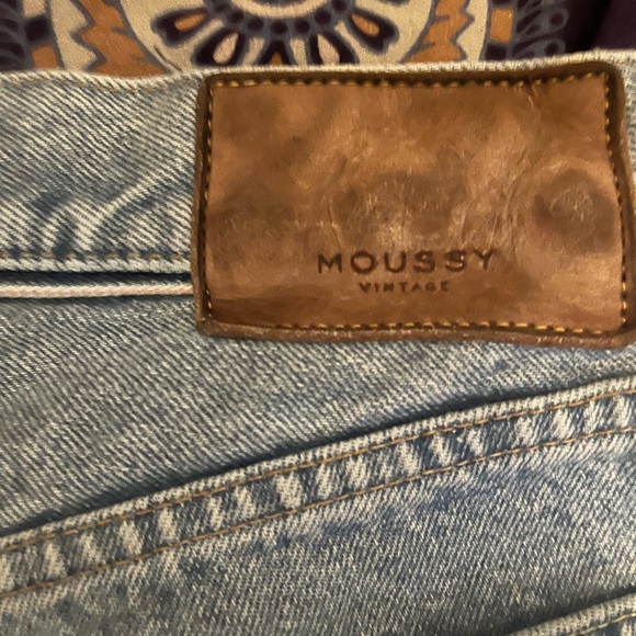 Moussy vintage shorts!! Style is gratiot! They are brand new! - Picture 10 of 11